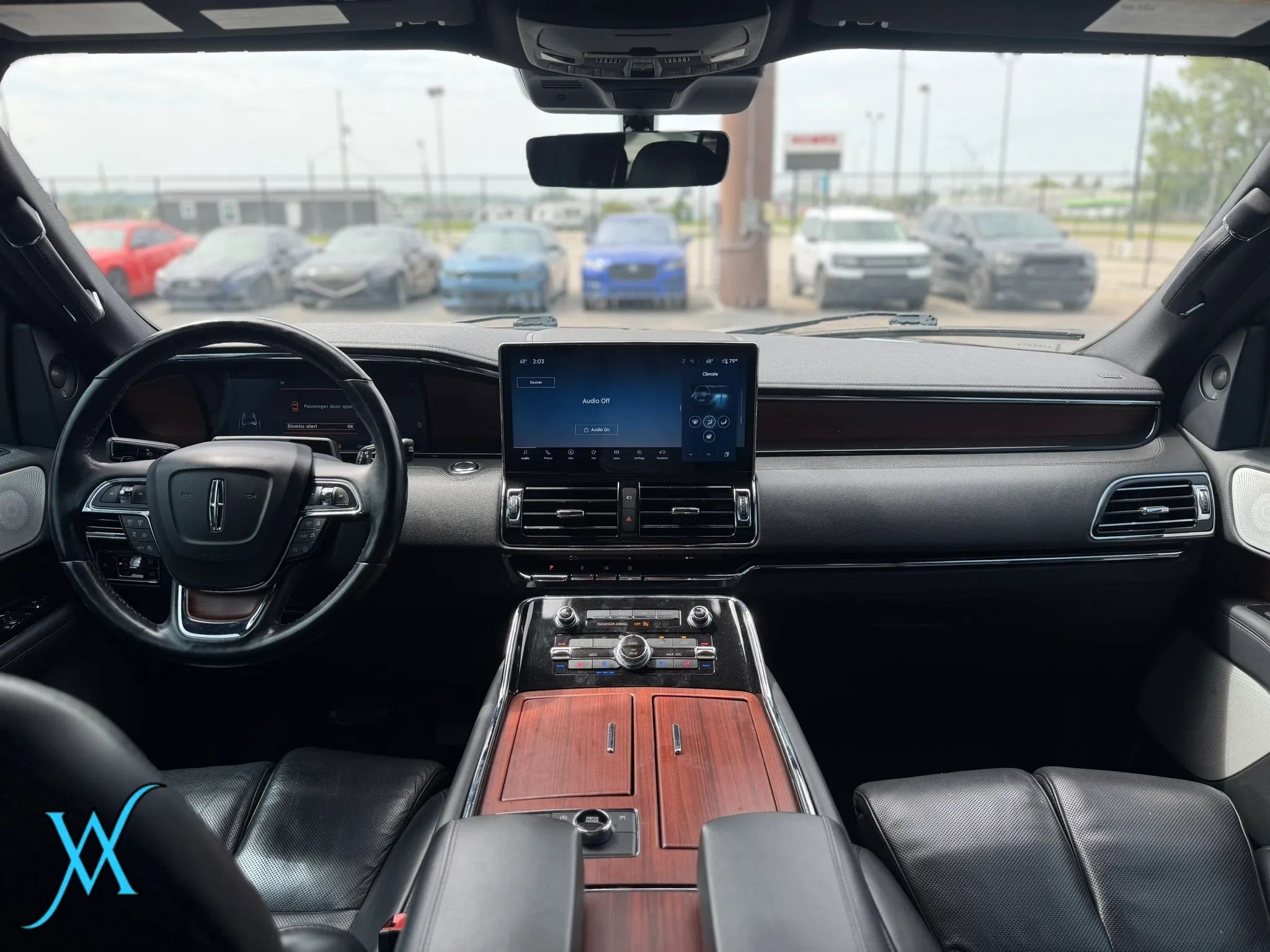 Used 2023 Lincoln Navigator Reserve AWD/4WD image 29