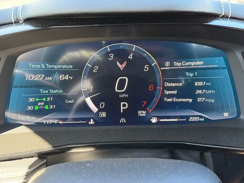 Used 2025 Chevrolet Corvette Stingray Preferred Cpe w/ Z51 Performance Package RWD image 19