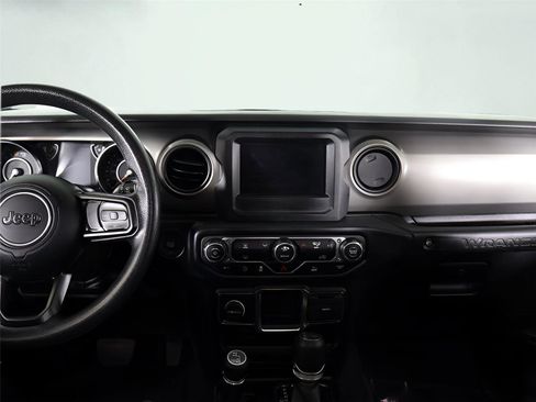 Used 2022 Jeep Wrangler Unlimited Sport image 36