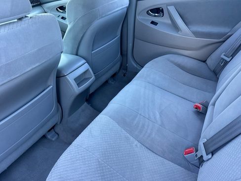 Used 2009 Toyota Camry LE image 27