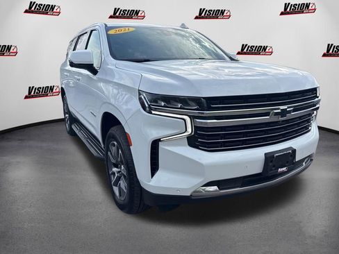 Used 2021 Chevrolet Tahoe LT w/ LT Signature Package AWD/4WD image 3