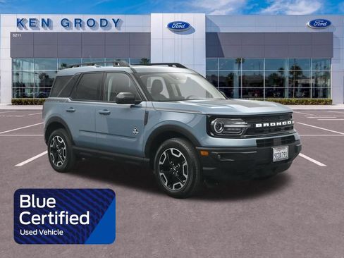 Certified 2023 Ford Bronco Sport Outer Banks w/ Tech Package AWD/4WD image 1