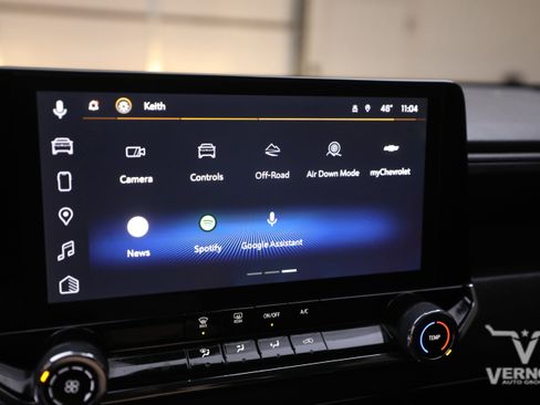 Used 2023 Chevrolet Colorado Trail Boss w/ Technology Package image 28