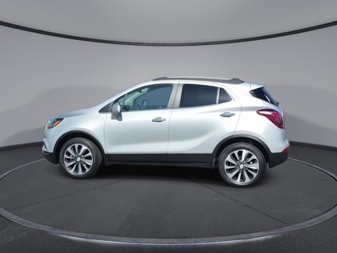 Certified 2022 Buick Encore Preferred w/ Safety Package AWD/4WD image 5