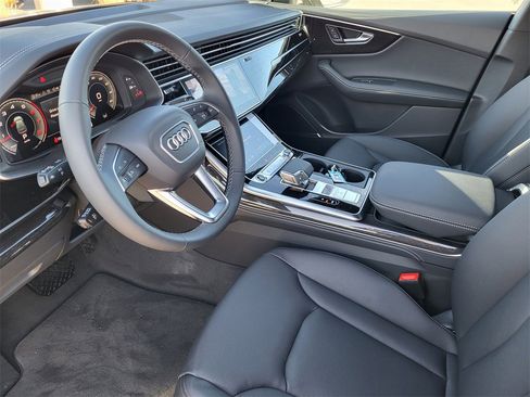 New 2026 Audi Q8 Premium Plus image 7