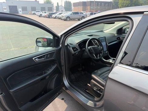 Used 2023 Ford Edge SEL w/ Convenience Package AWD/4WD image 9