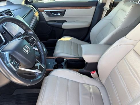 Used 2022 Honda CR-V Touring image 11