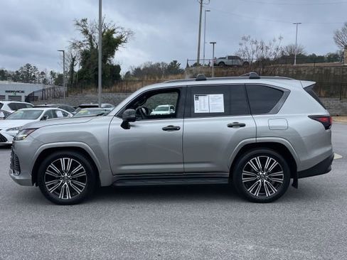 Used 2025 Lexus LX 700h Luxury w/ Appearance Package image 2