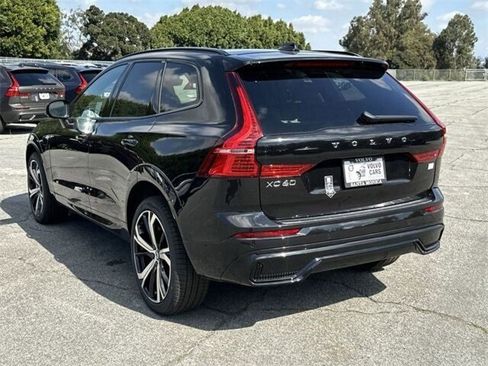 New 2024 Volvo XC60 T8 Ultimate w/ Protection Package Premier image 3