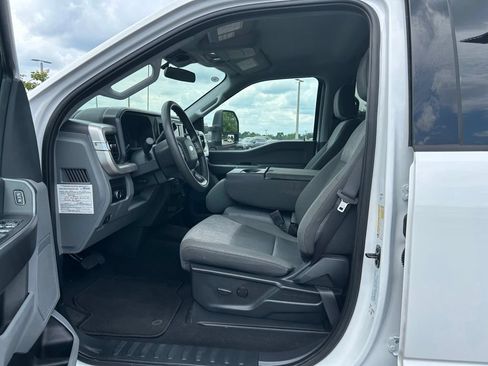 Used 2025 Ford F350 XLT AWD/4WD image 15