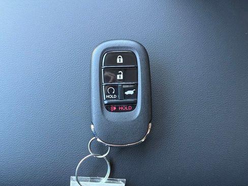 New 2026 Honda HR-V EX-L image 30
