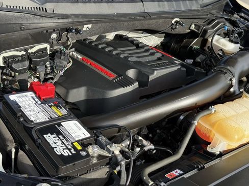 Used 2019 Ford F150 Raptor w/ Equipment Group 801A Mid image 35