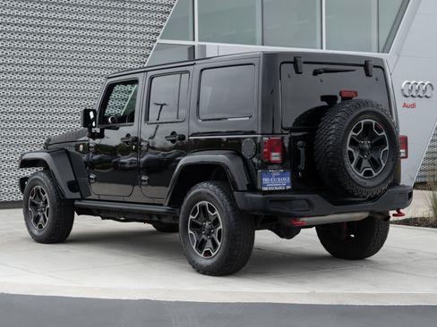 Used 2016 Jeep Wrangler Unlimited Rubicon image 5