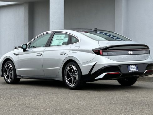 New 2025 Hyundai Sonata SEL image 6