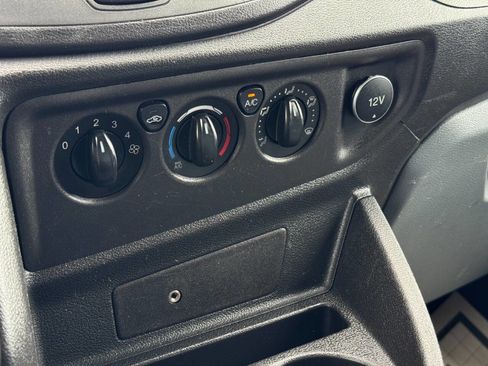 Used 2018 Ford Transit 250 148 Low Roof image 23