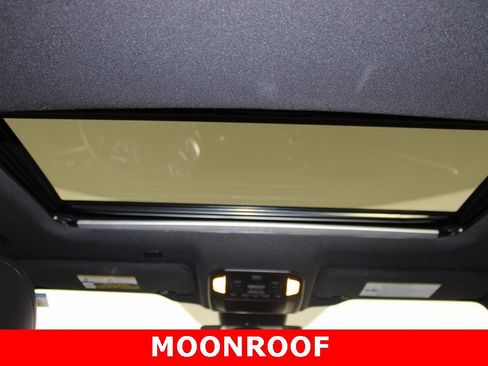 Used 2022 Toyota Highlander XSE image 14