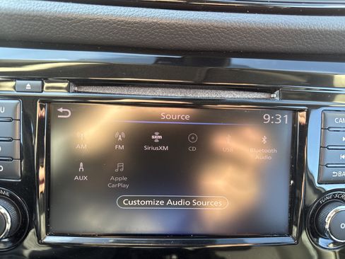 Used 2019 Nissan Rogue SV w/ Premium Package AWD/4WD image 22