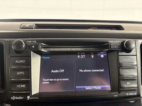 Used 2016 Toyota RAV4 XLE image 8