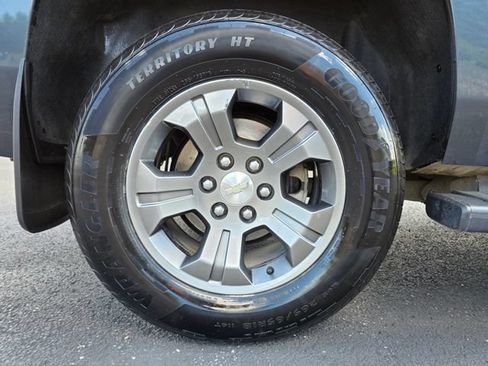 Used 2019 Chevrolet Tahoe LS AWD/4WD image 11