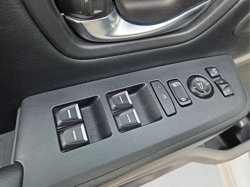 Used 2023 Honda Pilot Elite image 16