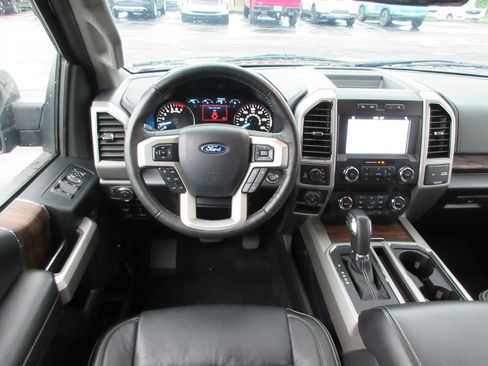 Used 2019 Ford F150 Lariat w/ Trailer Tow Package AWD/4WD image 16