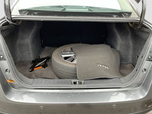 Certified 2023 Nissan Versa SV image 26