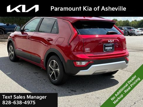 New 2026 Kia Niro LX FWD image 4