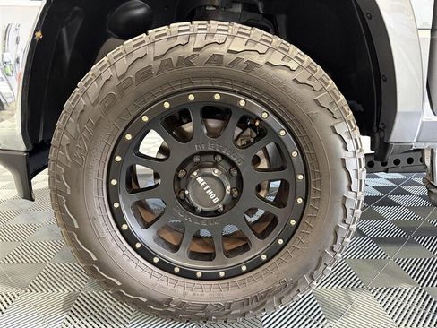 Used 2020 RAM 2500 Laramie AWD/4WD image 12