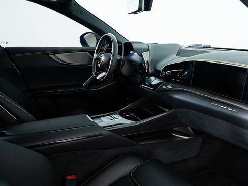 Certified 2025 Ferrari Purosangue AWD/4WD image 47
