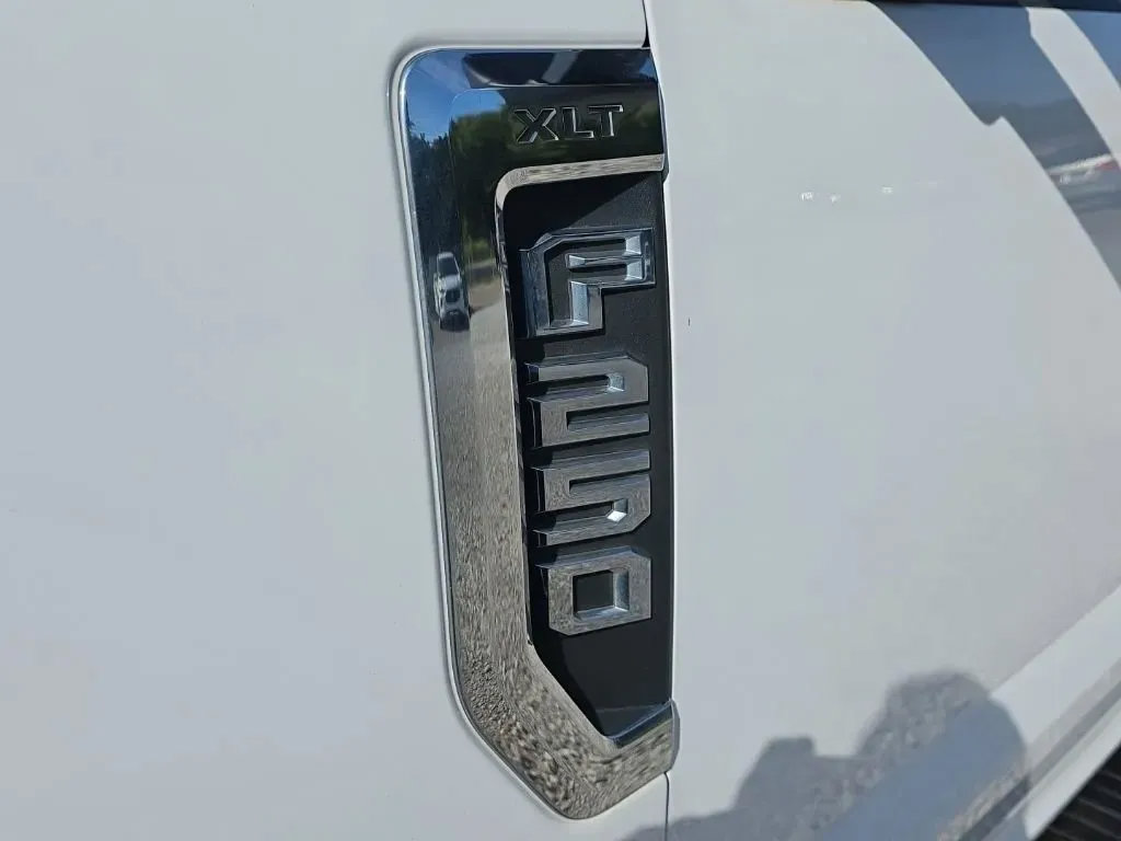 Used 2021 Ford F250 XLT AWD/4WD image 11
