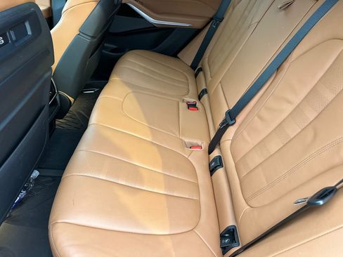 Used 2021 BMW X5 xDrive40i w/ Executive Package image 20