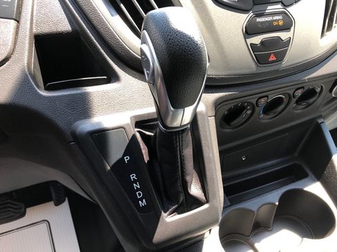 Used 2018 Ford Transit 250 148 Medium Roof RWD image 26