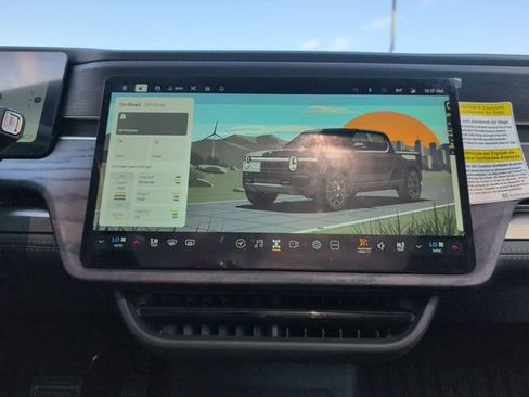 Used 2025 Rivian R1T Adventure Dual AWD/4WD image 29
