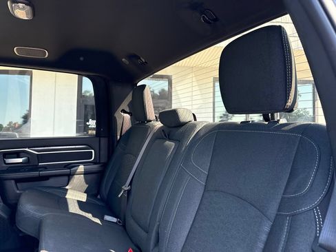 Used 2026 RAM 2500 Big Horn AWD/4WD image 6