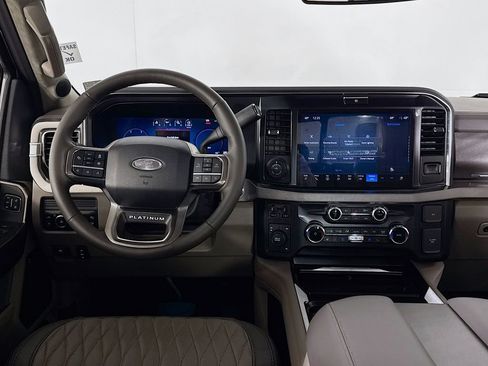 Used 2026 Ford F450 Platinum w/ Platinum Plus Package image 15