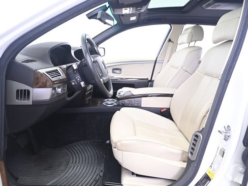 Used 2007 BMW 750Li RWD image 28