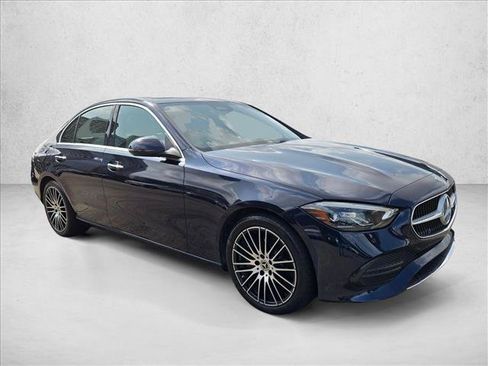 Used 2022 Mercedes-Benz C 300 Sedan image 3