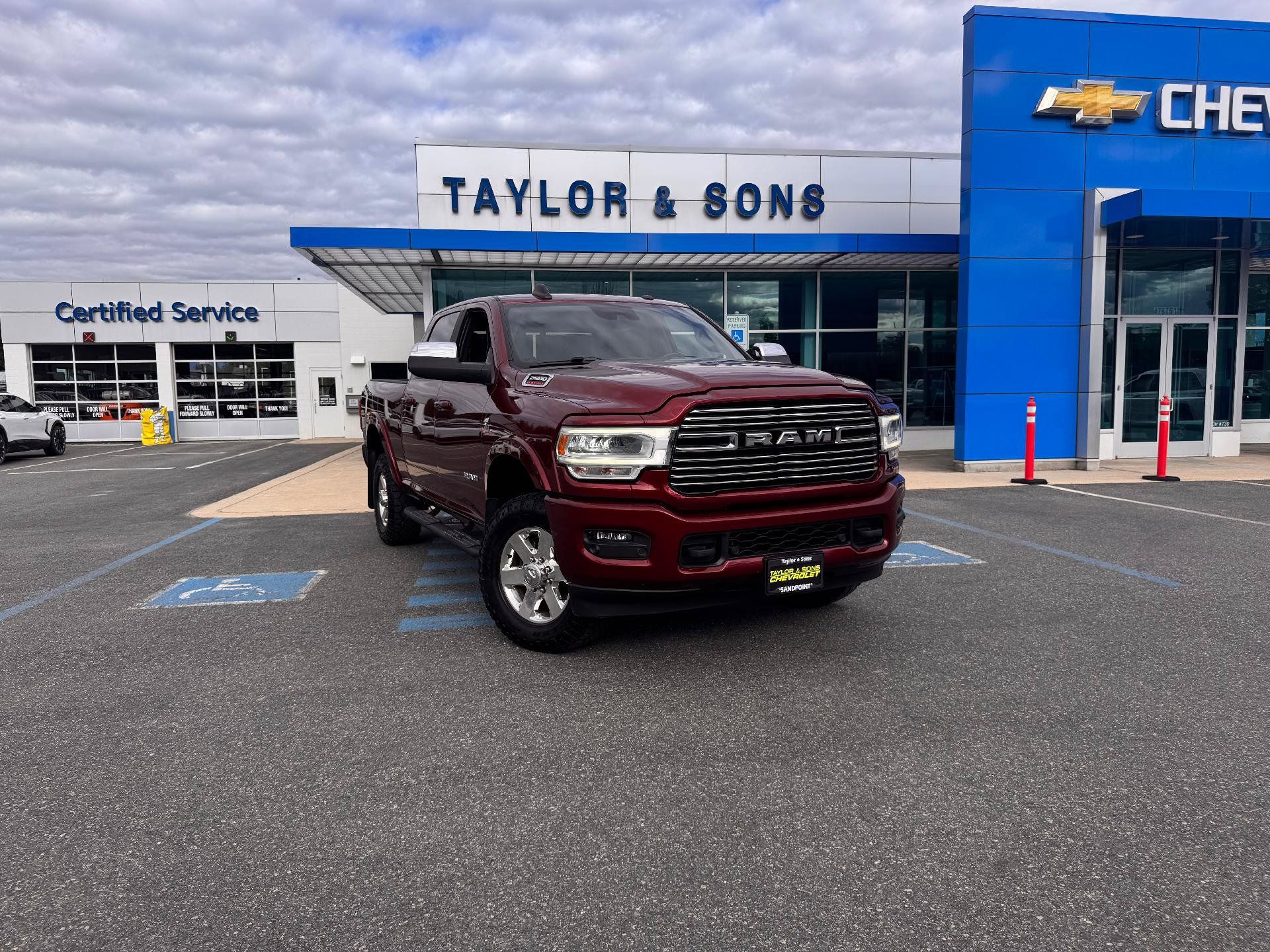 Used 2019 RAM 2500 Laramie AWD/4WD image 1
