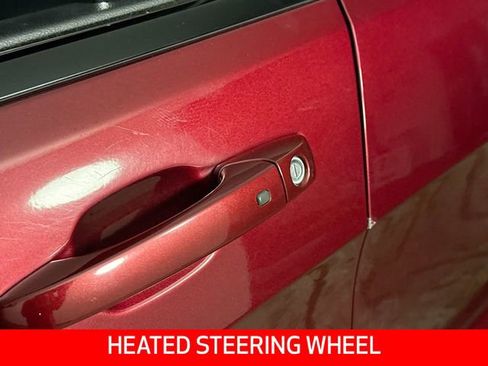 Used 2018 Jeep Grand Cherokee Altitude image 15