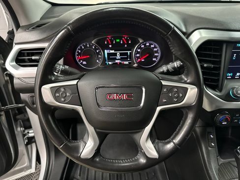Used 2019 GMC Acadia SLT AWD/4WD image 14