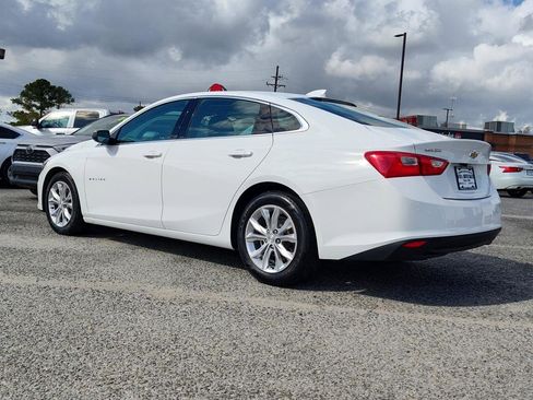 Used 2023 Chevrolet Malibu LT FWD image 4