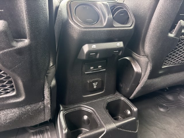 Used 2021 Jeep Gladiator Mojave AWD/4WD image 28