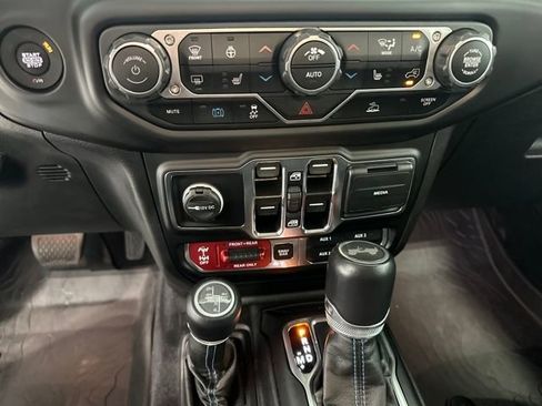 Used 2022 Jeep Wrangler Unlimited Rubicon 4xe w/ Cold Weather Group image 19