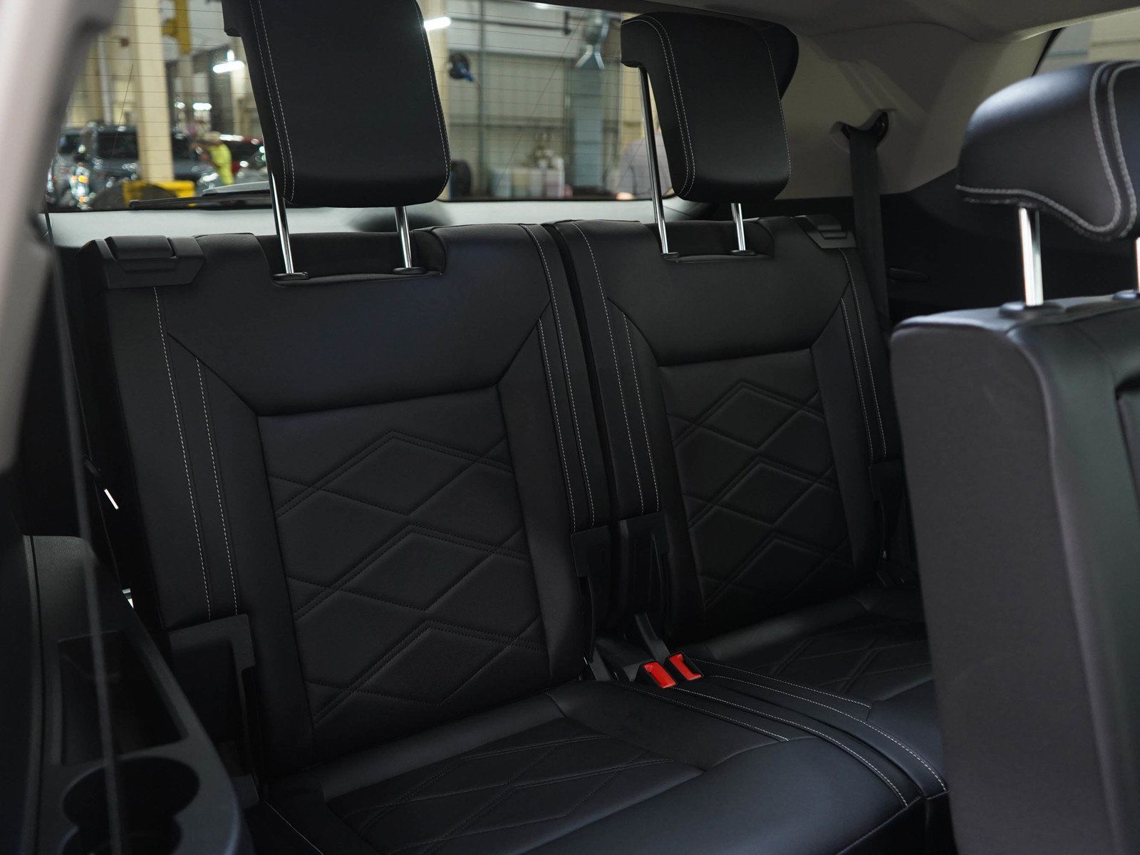 Used 2026 Volkswagen Atlas SE AWD/4WD image 13