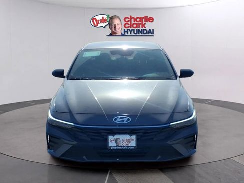 New 2026 Hyundai Elantra Sport FWD image 8
