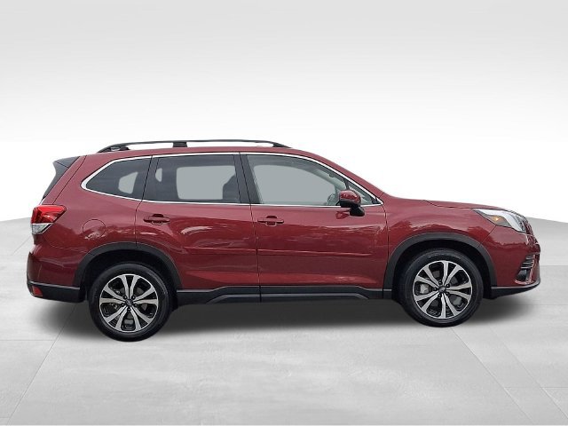 Used 2024 Subaru Forester Limited AWD/4WD image 7