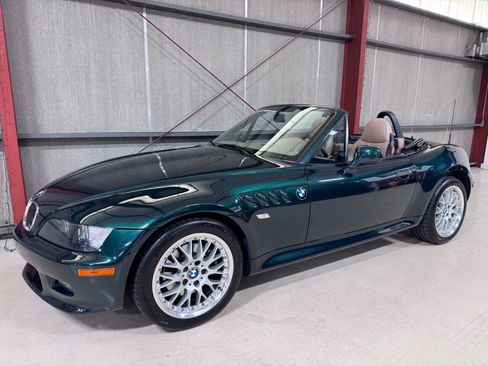 Used 2001 BMW Z3 3.0i RWD image 4