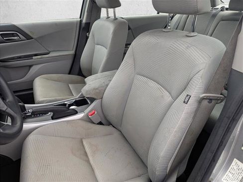 Used 2015 Honda Accord LX image 22