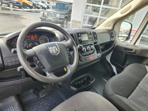 Used 2019 RAM ProMaster 3500 w/ Premium Appearance Group image 2