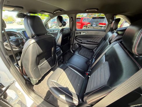 Used 2022 Ford Edge ST-Line AWD/4WD image 14